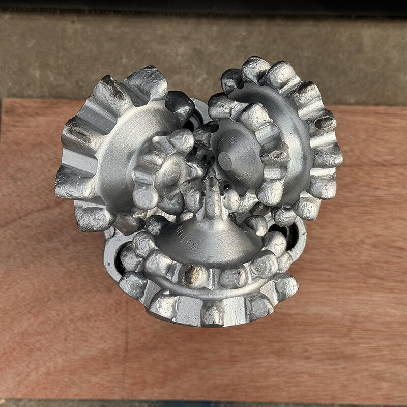 5 1/2 polegadas de aço dente Tricone broca bit com rolamento de diário para perfuração rápida