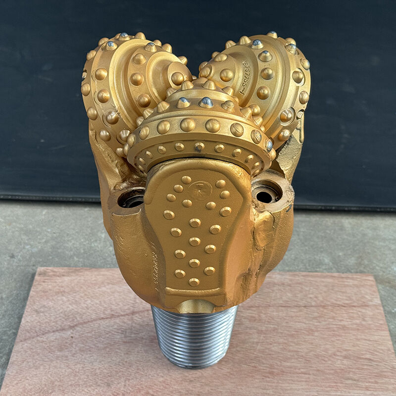 6 1/2 polegadas IADC637 Ferro Dente Tricone broca para perfuração rápida em formações moles